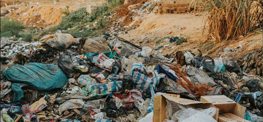 Sumário:FecharSão José em OrdemMulta por descarte irregular de lixoO que descartar na coleta r...