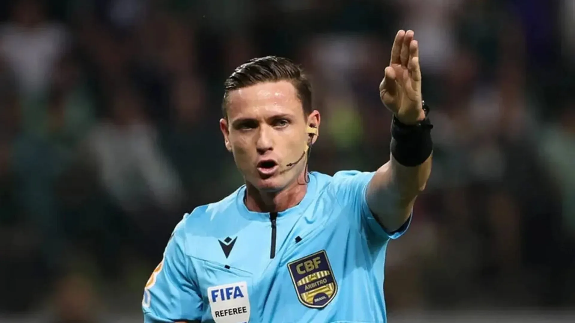 Árbitro de SC é chamado para a Copa do Mundo.| Foto: Divulgação CBF / Reprodução