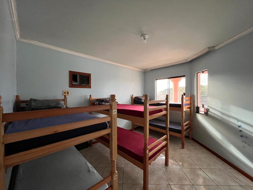 Prefeitura de São José amplia acolhimento na Casa Rosa para pessoas em situação de rua no dom...