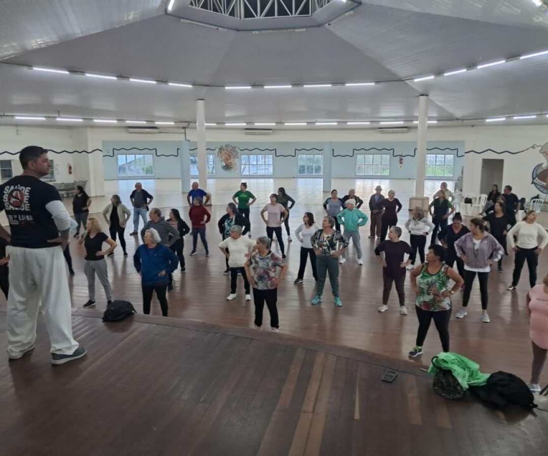 Cati, de São José, inicia aulas de Ginástica Terapêutica Chinesa para pessoas idosas – Pref...