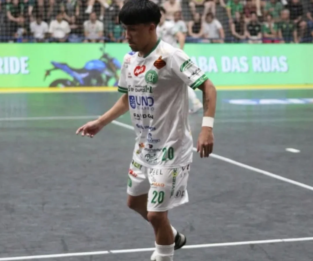Histórico! Chape Futsal tem atleta convocado à Seleção.| Foto: Divulgação / Redes Sociais /...