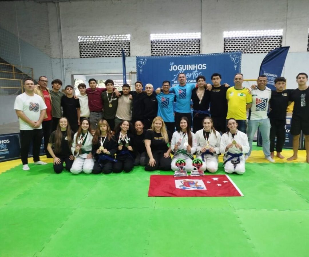 Time São José já soma 20 medalhas e dois troféus gerais nos Joguinhos Abertos de Santa Catari...