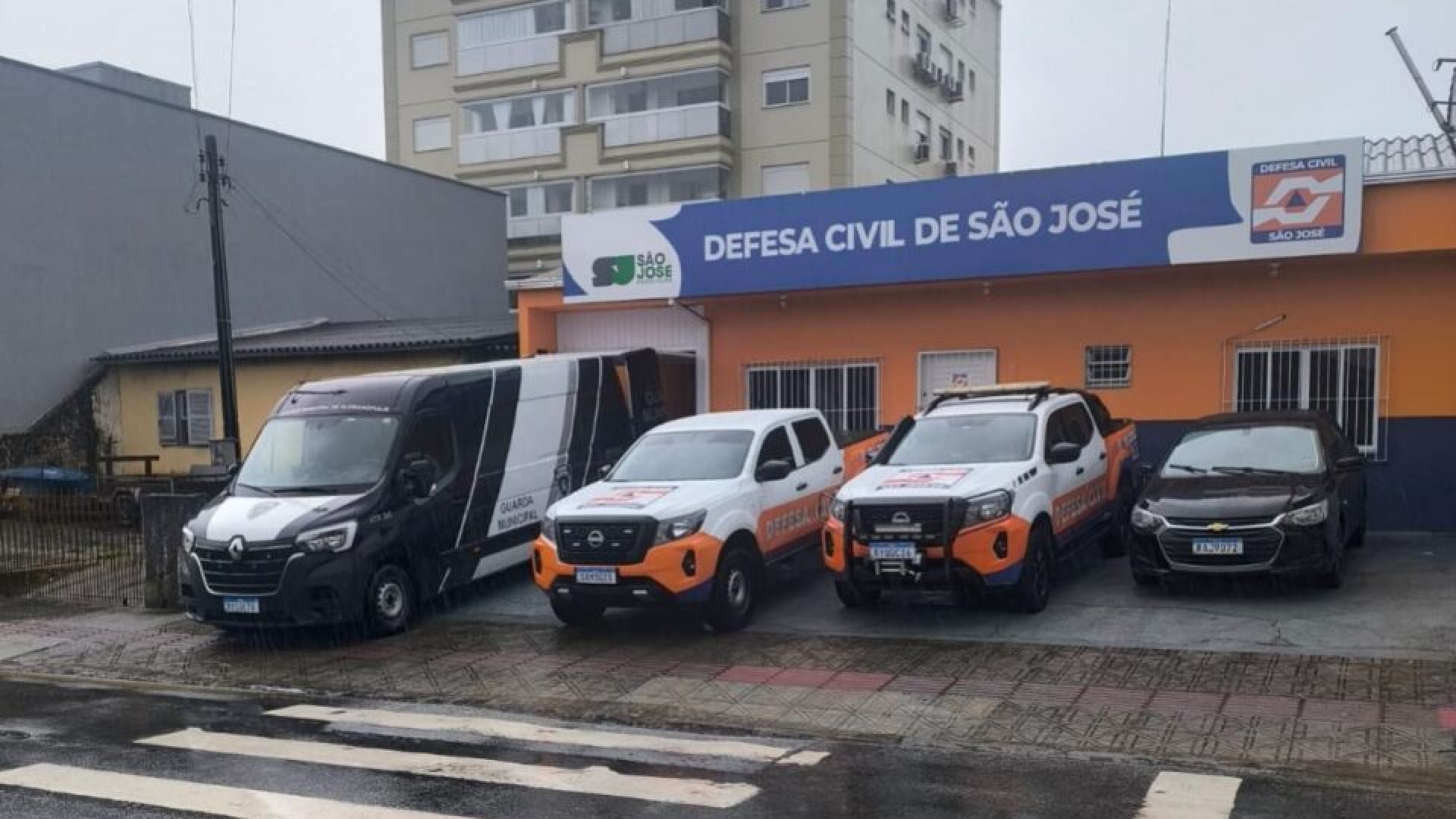Defesa Civil de São José atua em apoio às famílias atingidas pela chuva de granizo na Grande ...