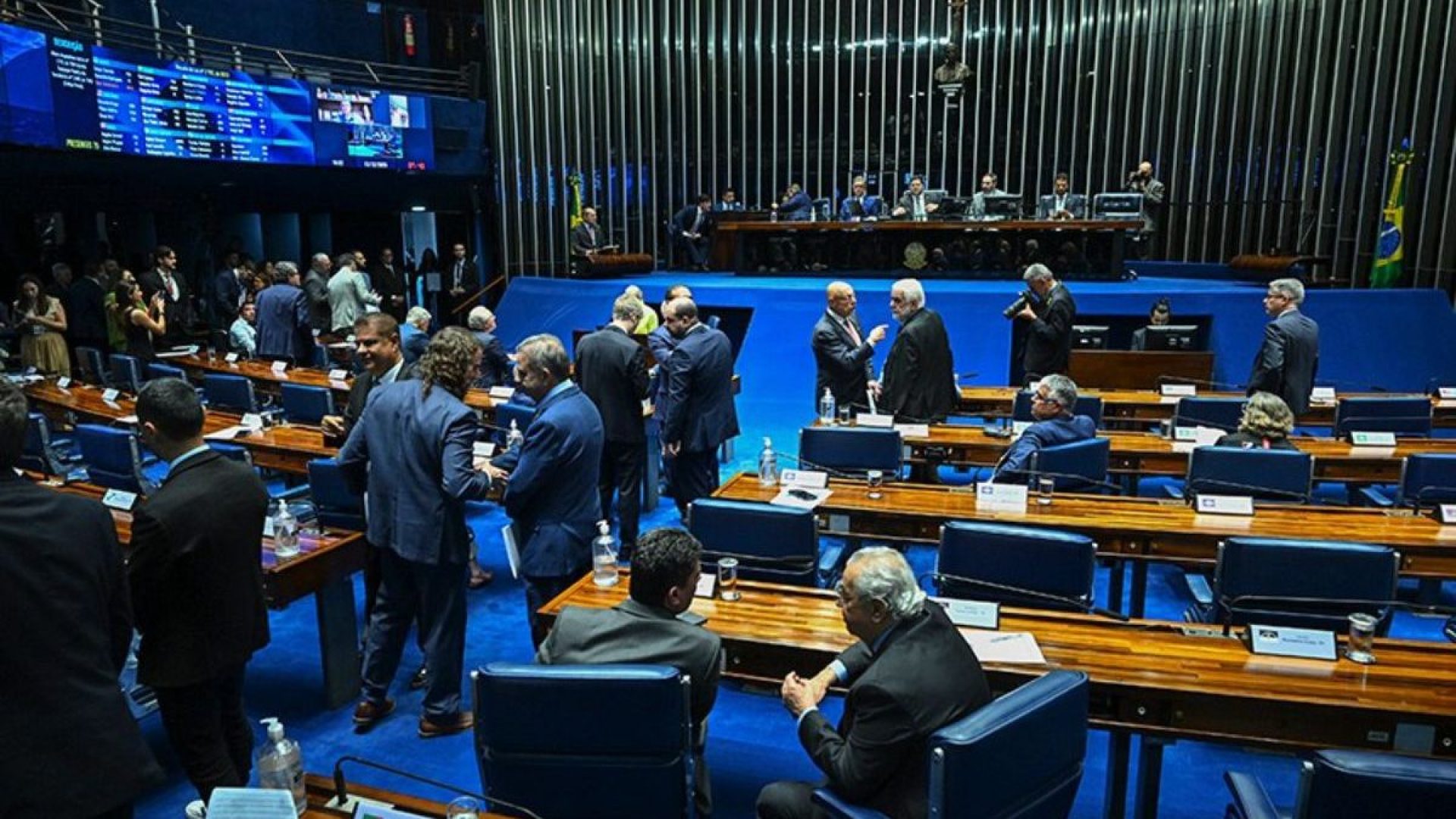 Pesquisa Neokemp revela lideranÃ§a isolada e alta rejeiÃ§Ã£o na disputa pelo governo do Par...